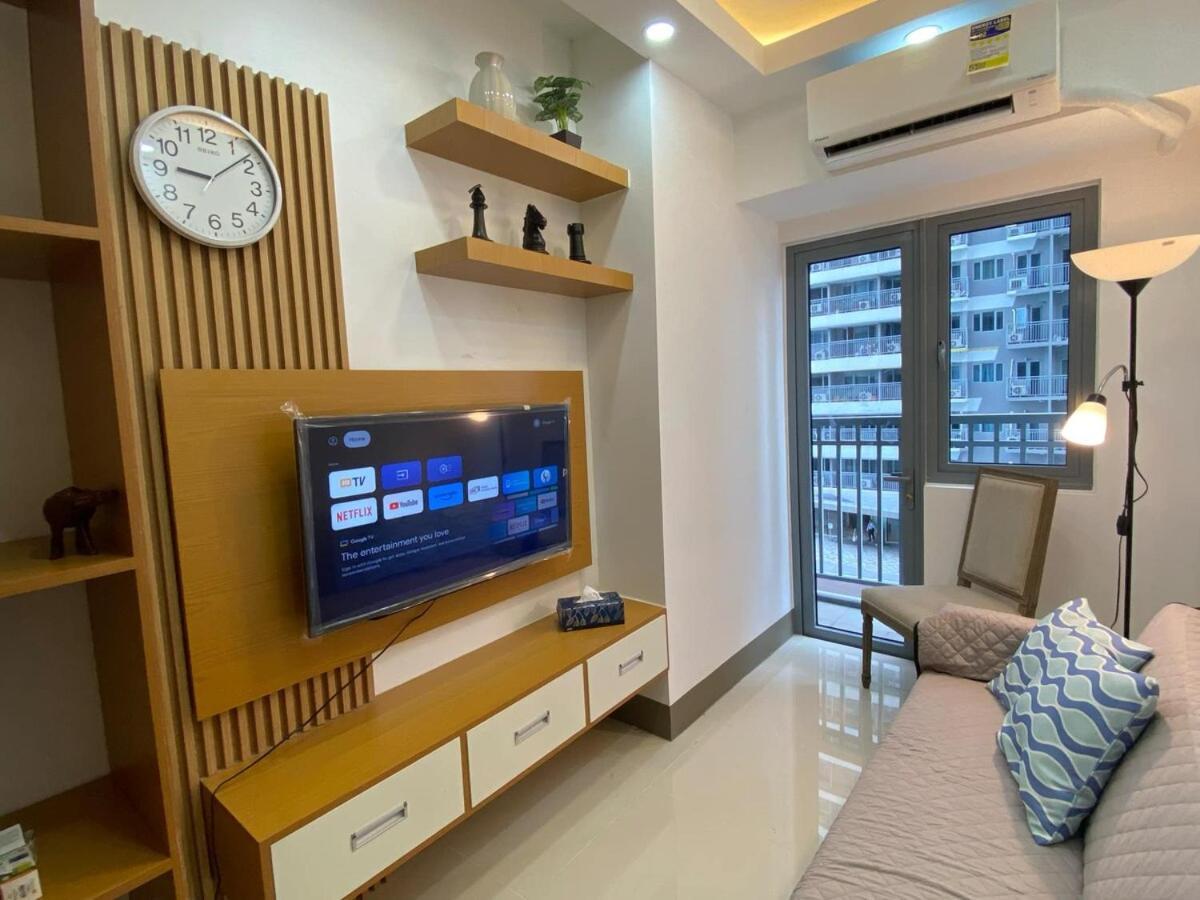 Sleek 1 Bedroom At Fame Residences With Balcony